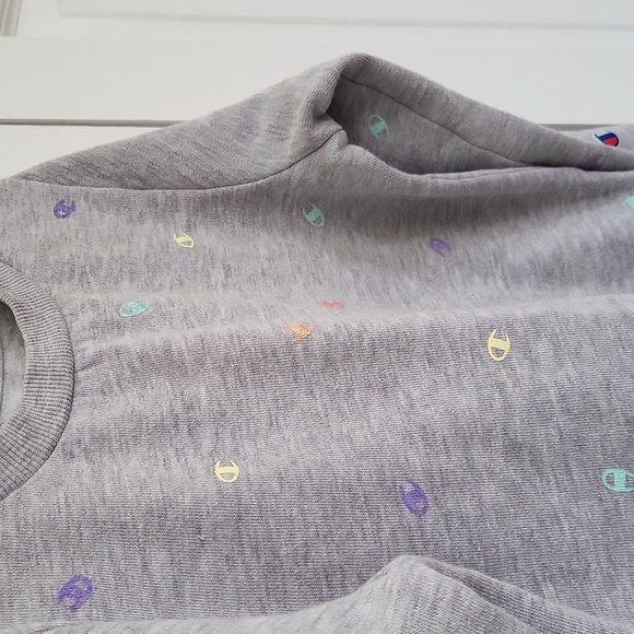 Girls Champion Track suit - Picture 5 of 10